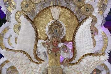 Gala de la Gran Dama del Carnaval capitalino 2022/Antonio Alí y Lpcarnaval.